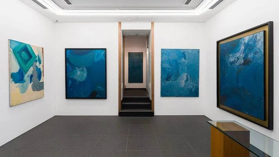 Deep into the Blue: Aine Kinashi / Senkichiro Nasaka / Katsuyoshi Inokuma