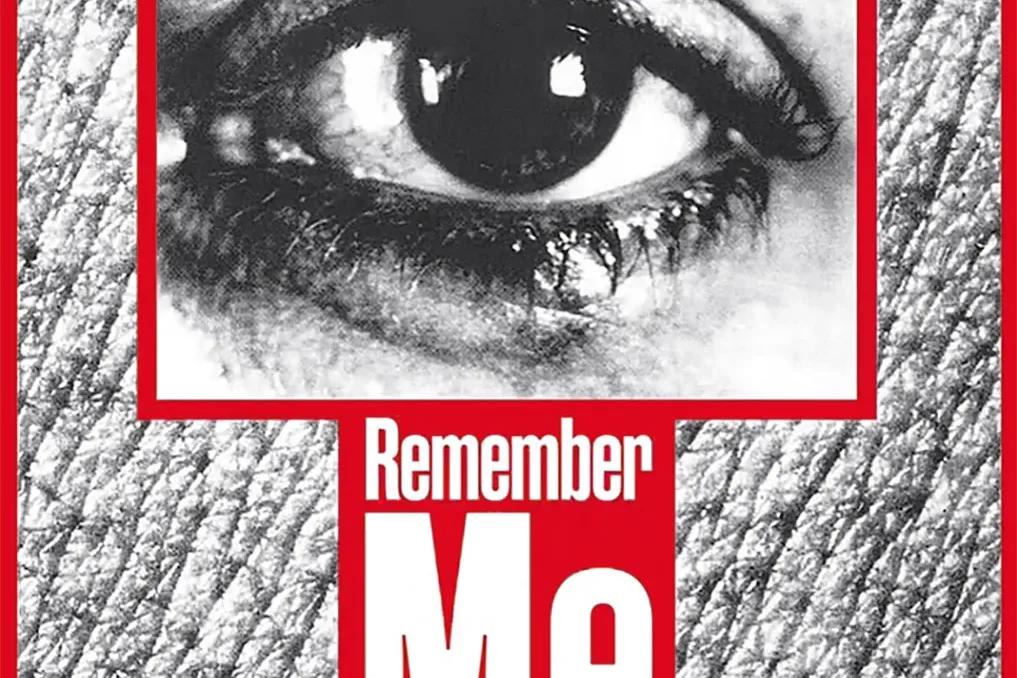 Barbara Kruger, Untitled (Remember me), 1988/2020, Pinault Collection. Courtesy Bourse de Commerce, Pinault Collection. Diritti dell'immagine riservati.