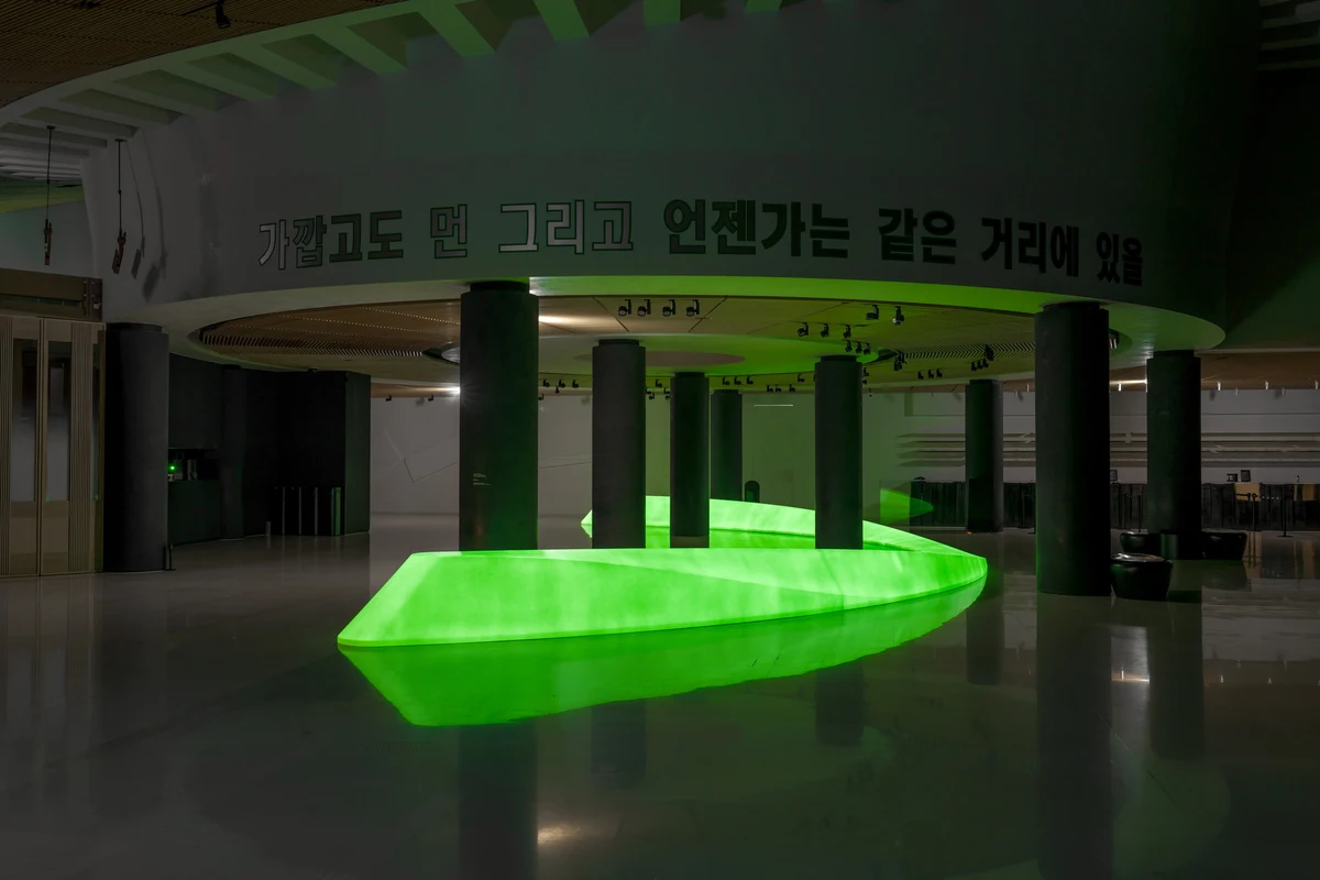 Veduta d'installazione, Inside Other Spaces: Environments by Women Artists, 1956-1976, Leeum Museum of Art, Seoul. Diritti dell'immagine riservati.