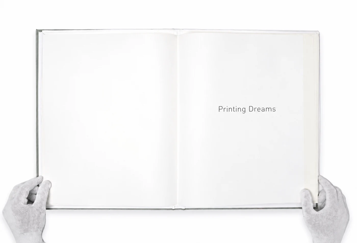 «Printing Dreams», invito della mostra, 2026. Courtesy Noire Gallery, Torino. Diritti dell'immagine riservati.