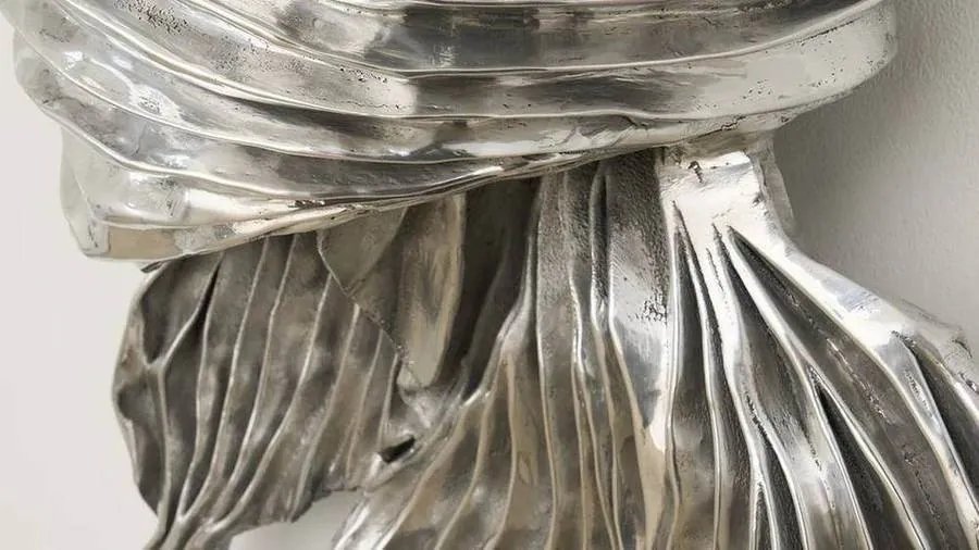 Lynda Benglis. Knotting, Tying, Folding